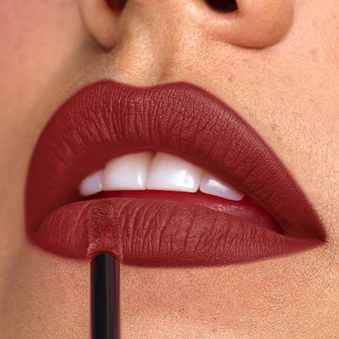 LABIAL LIQUIDO RESIST APRUEBA DE BESOS VOGUE